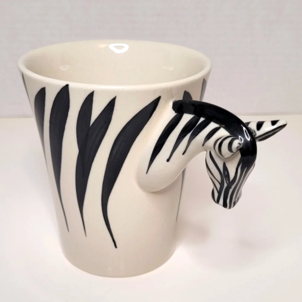 Zebra 3D Mug Pier 1 NWOT
